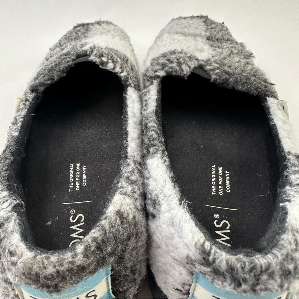 TOMS Sherpa Plaid Slip On Platform Shoes Gray White Cozy Women’s 7 - Picture 8 of 10